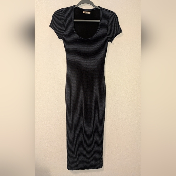 Marine Layer Lexi Rib Midi Dress - Picture 7 of 10